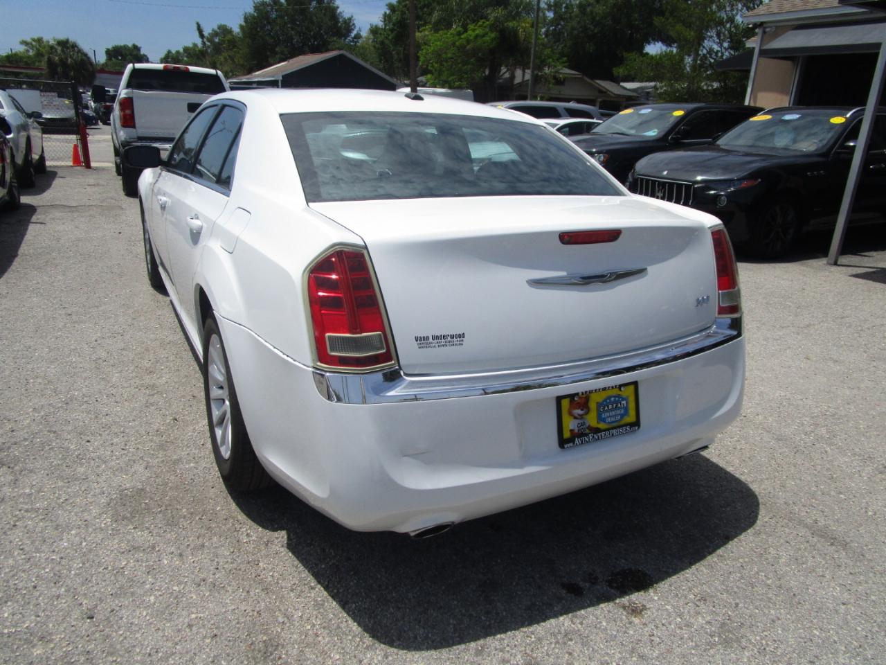 Chrysler 300 RWD 2013