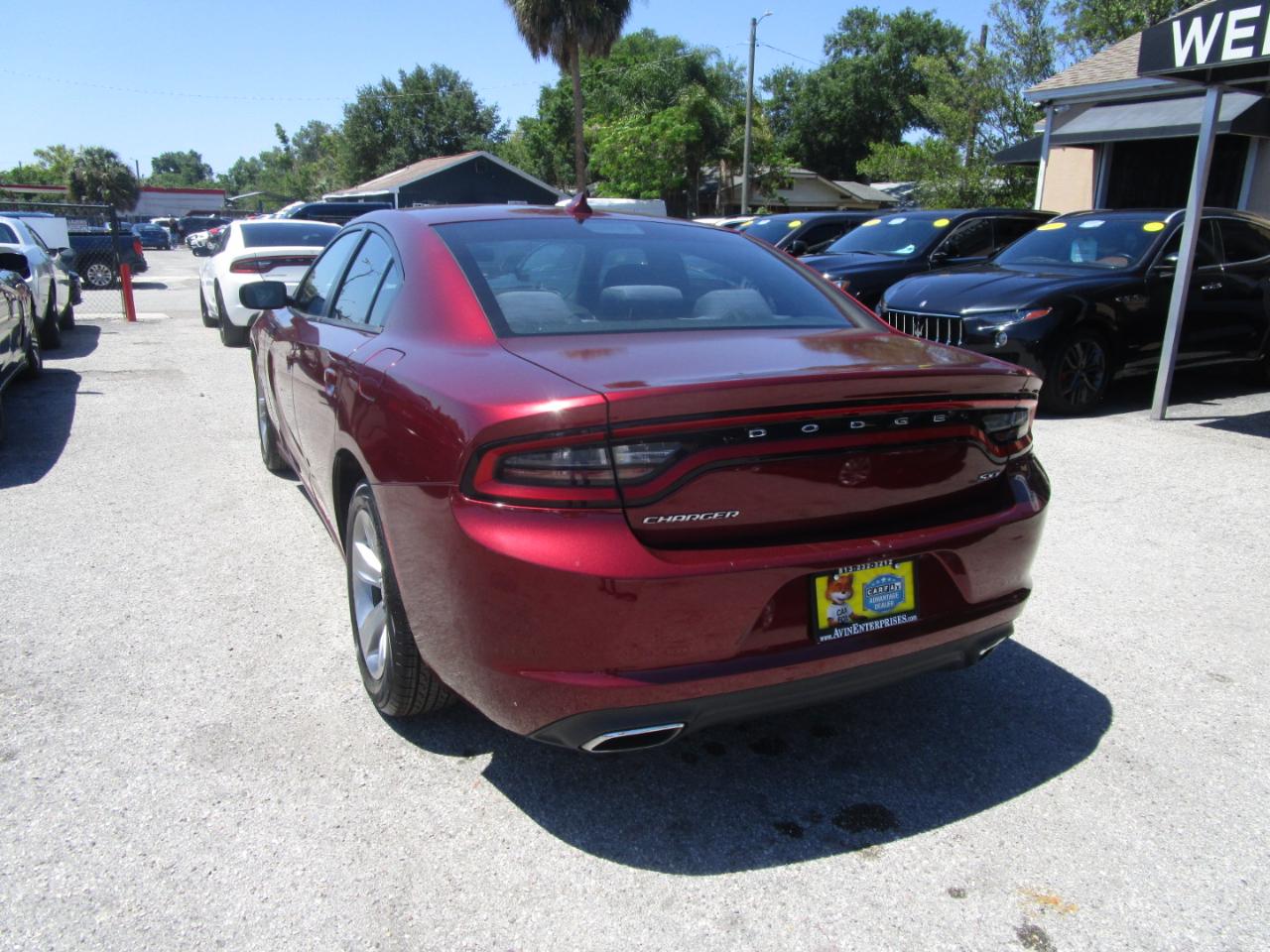 Dodge Charger SXT 2017