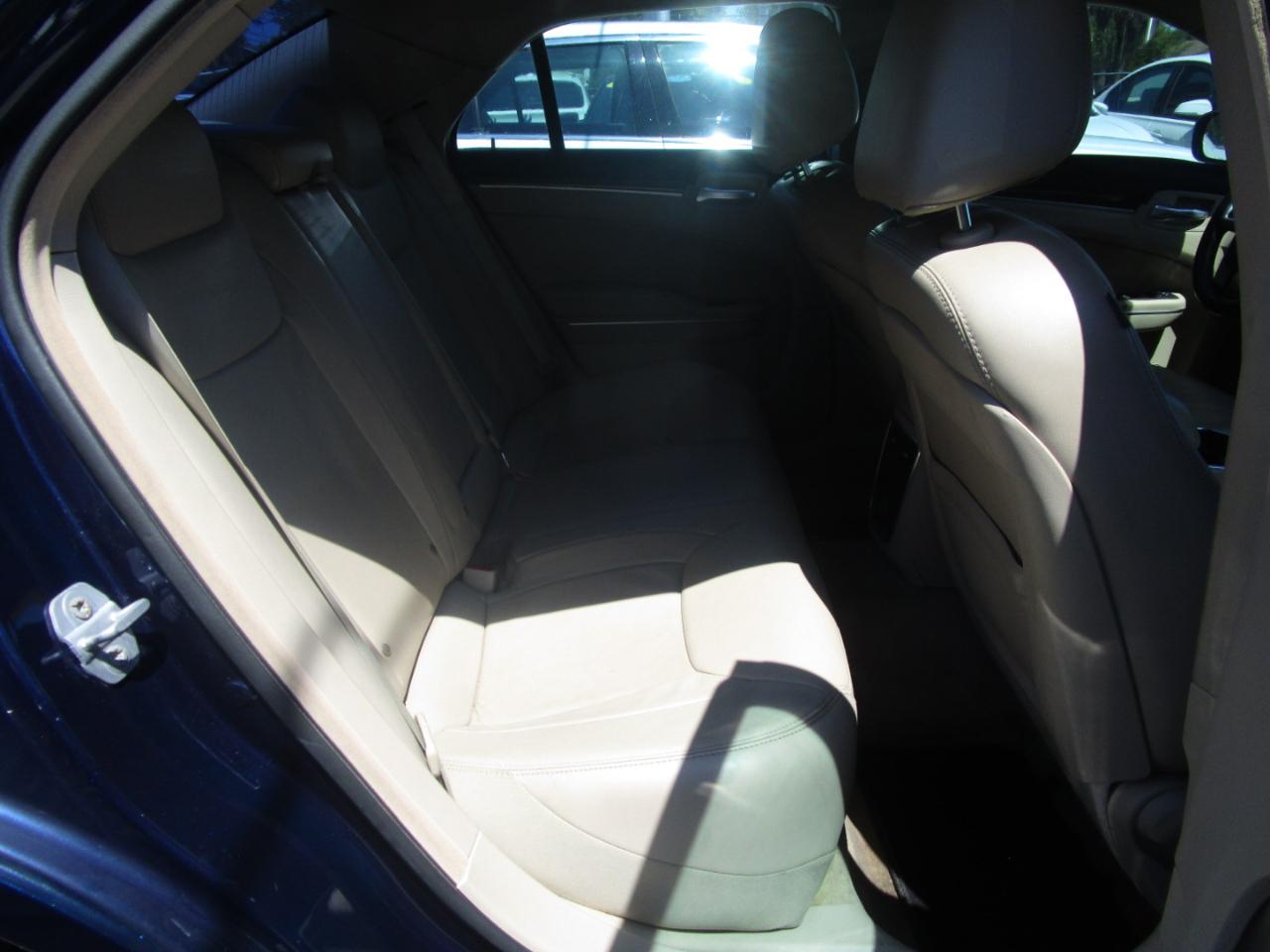 Chrysler 300 RWD 2014