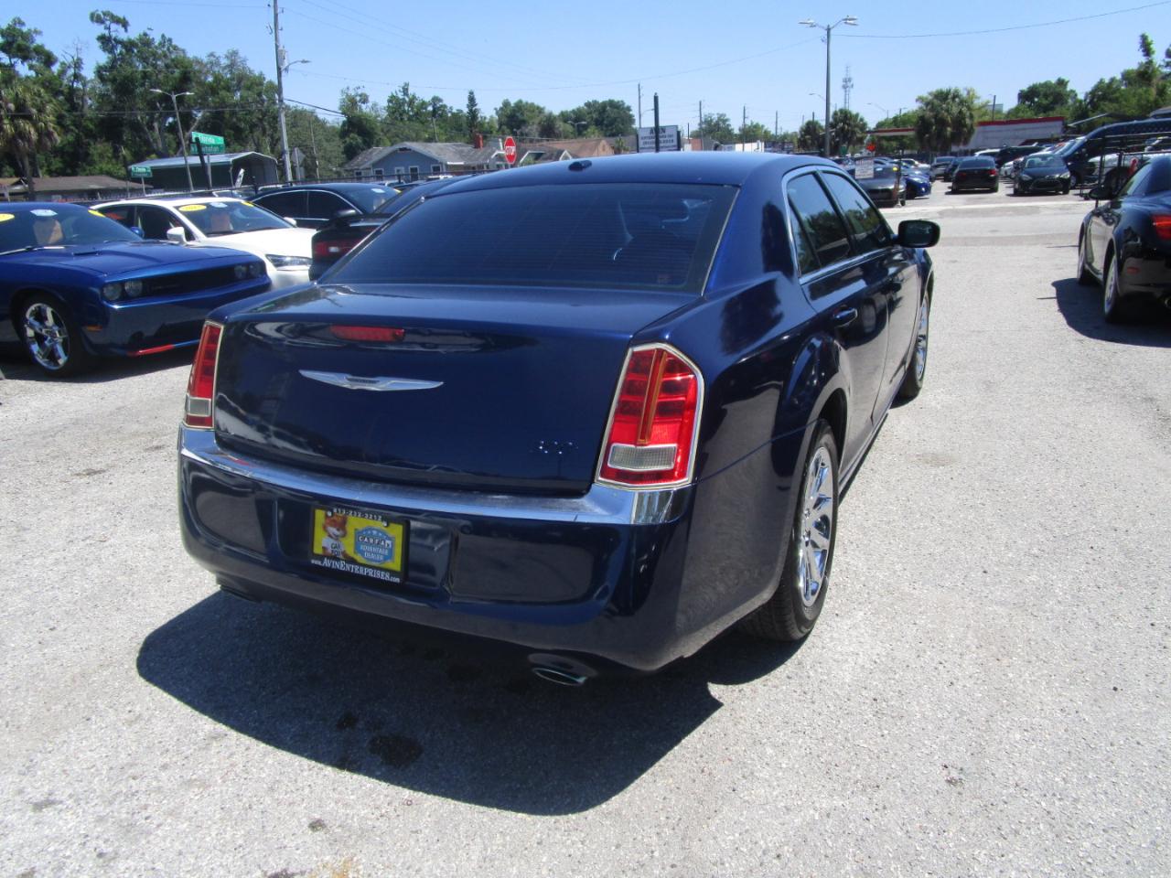 Chrysler 300 RWD 2014