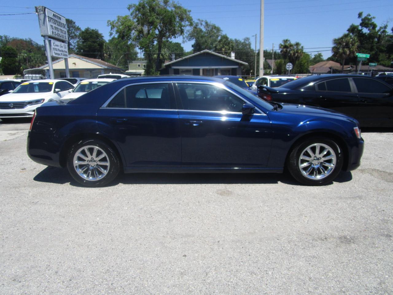 Chrysler 300 RWD 2014