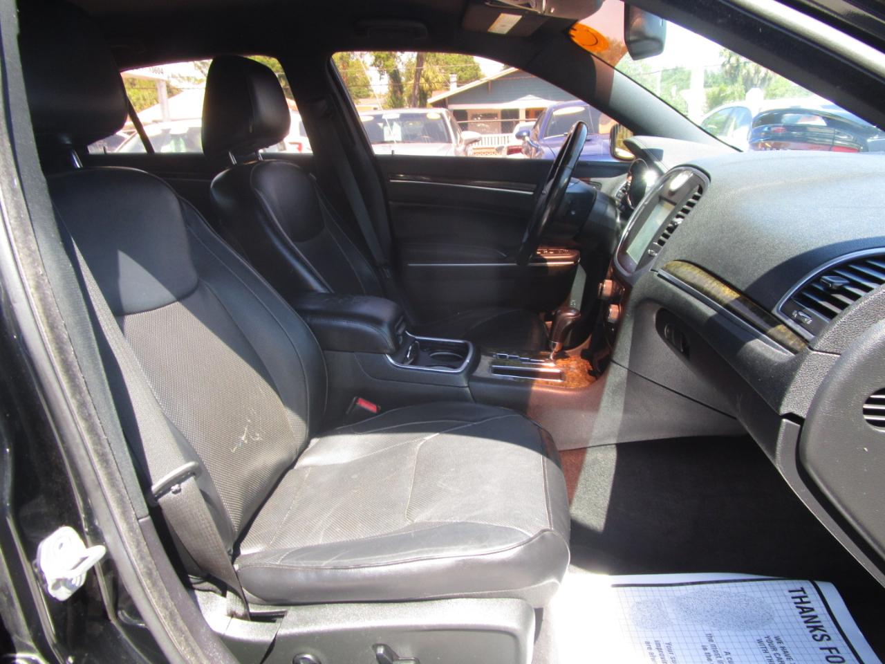 Chrysler 300 C RWD 2013