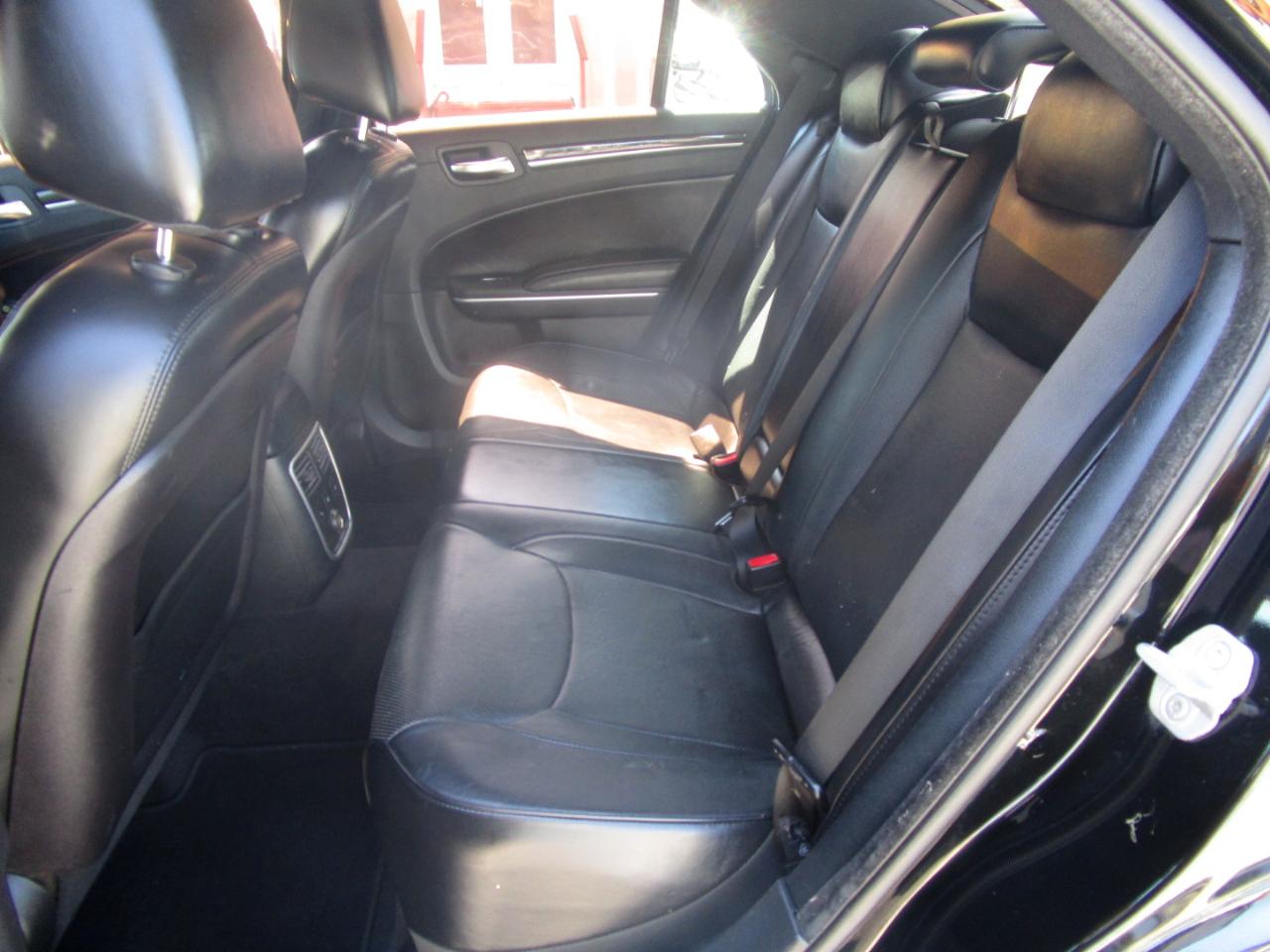 Chrysler 300 C RWD 2013