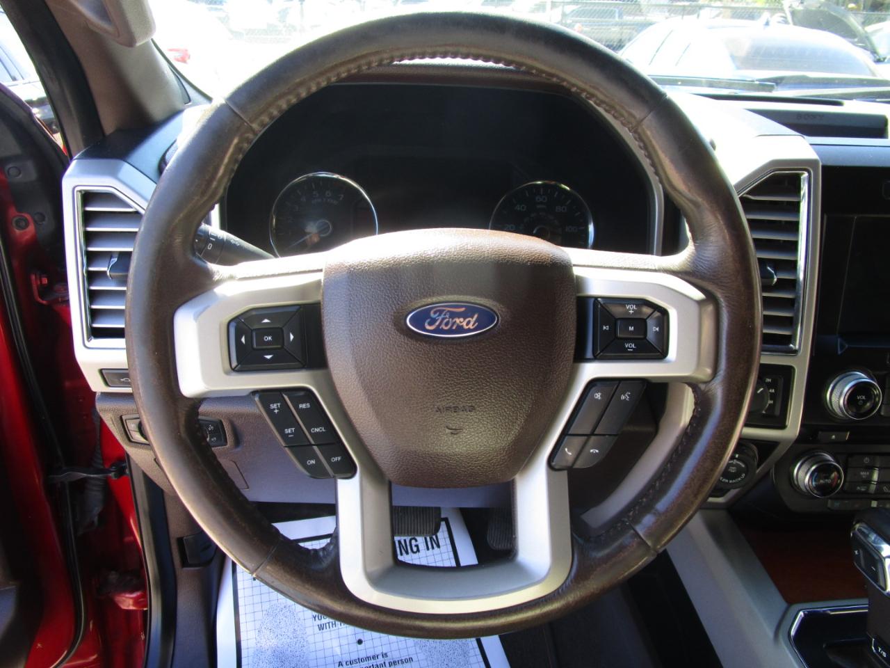 Ford F-150 Lariat SuperCrew 5.5-ft. Bed 4WD 2016
