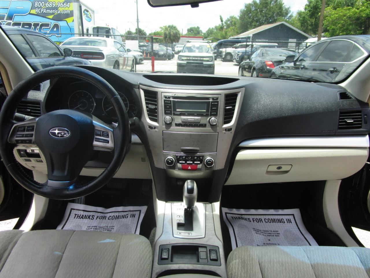 Subaru Outback 2.5i Premium 2012