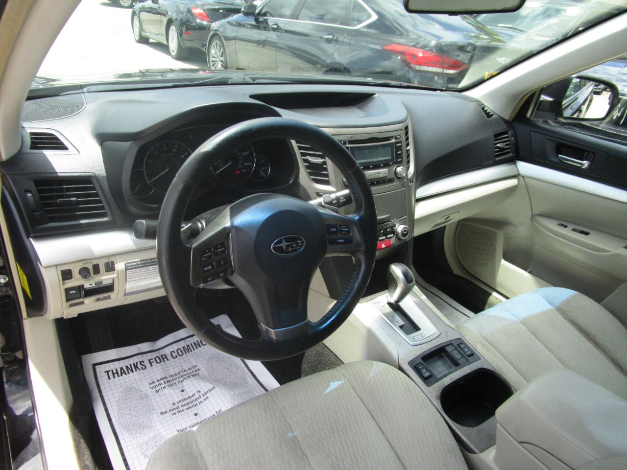 Subaru Outback 2.5i Premium 2012