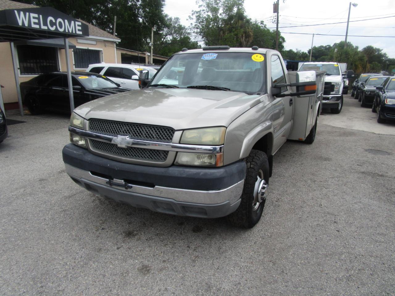 Chevrolet Silverado 3500 Regular Cab 2WD 2003