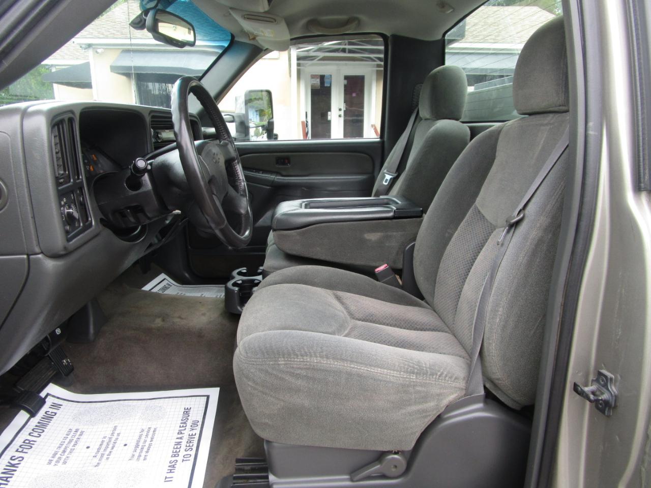 Chevrolet Silverado 3500 Regular Cab 2WD 2003