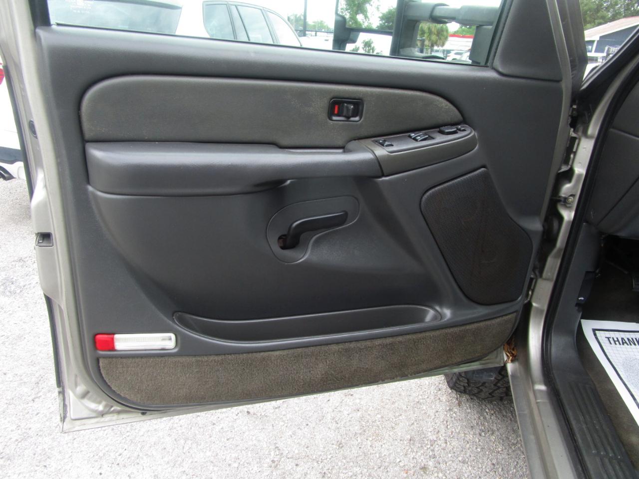 Chevrolet Silverado 3500 Regular Cab 2WD 2003