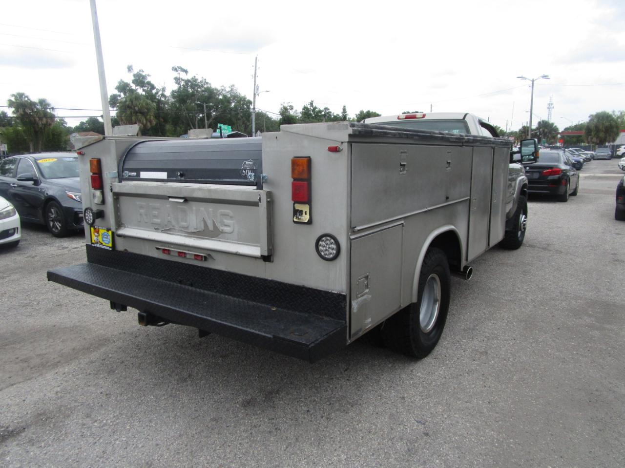 Chevrolet Silverado 3500 Regular Cab 2WD 2003