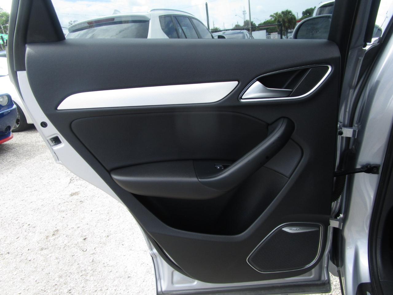 Audi Q3 Prestige 2015