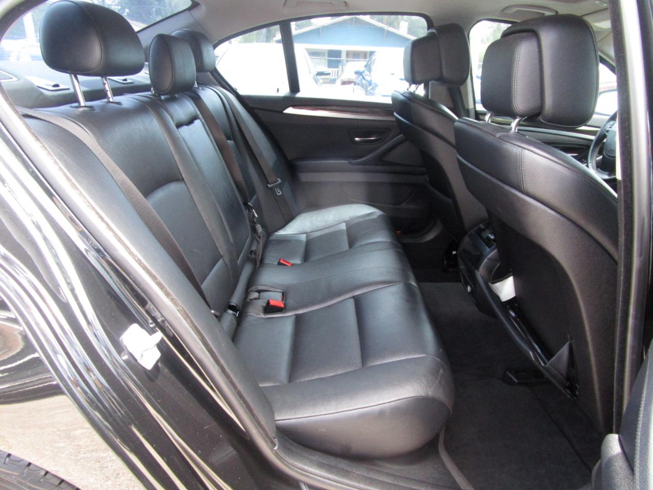 BMW 5-Series 528i 2013