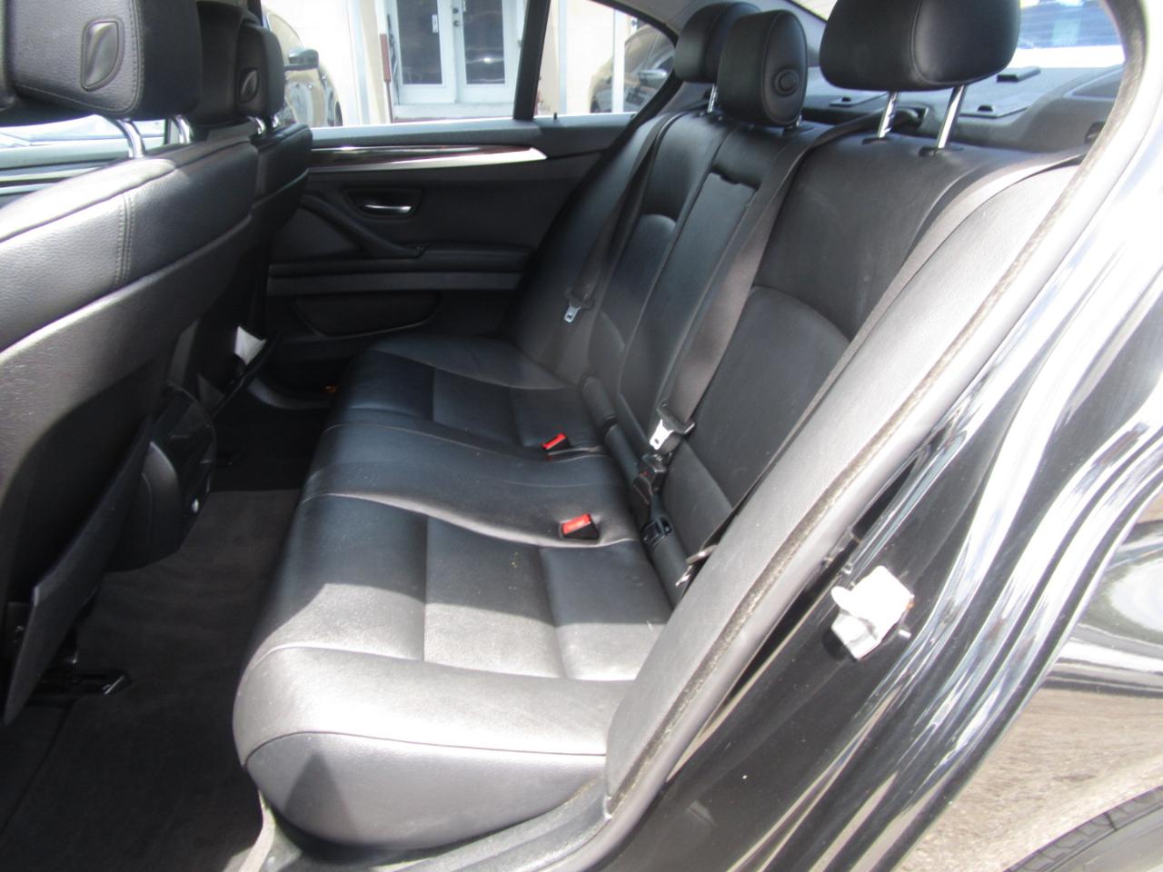BMW 5-Series 528i 2013