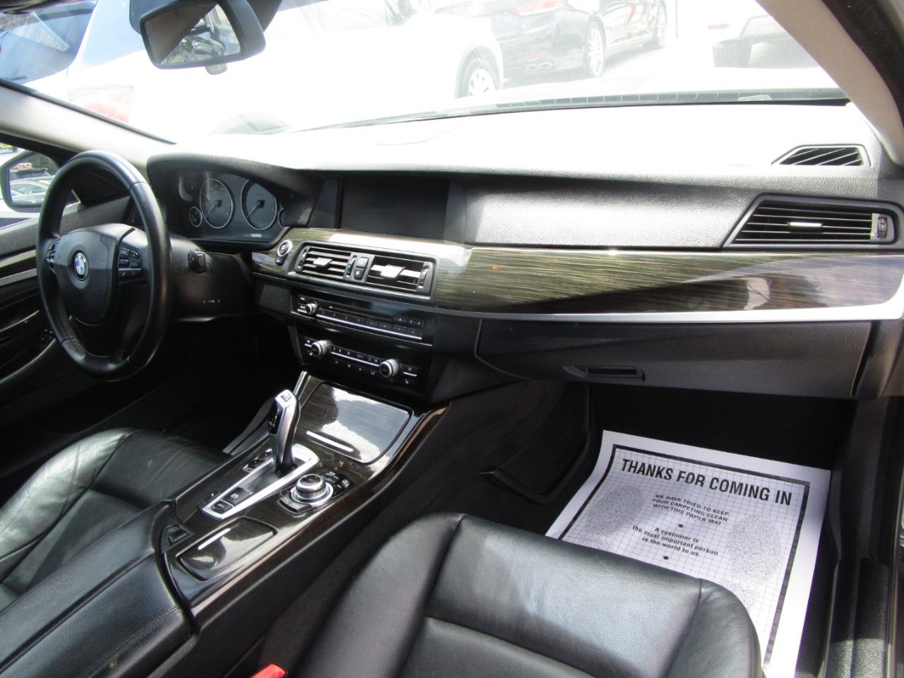 BMW 5-Series 528i 2013
