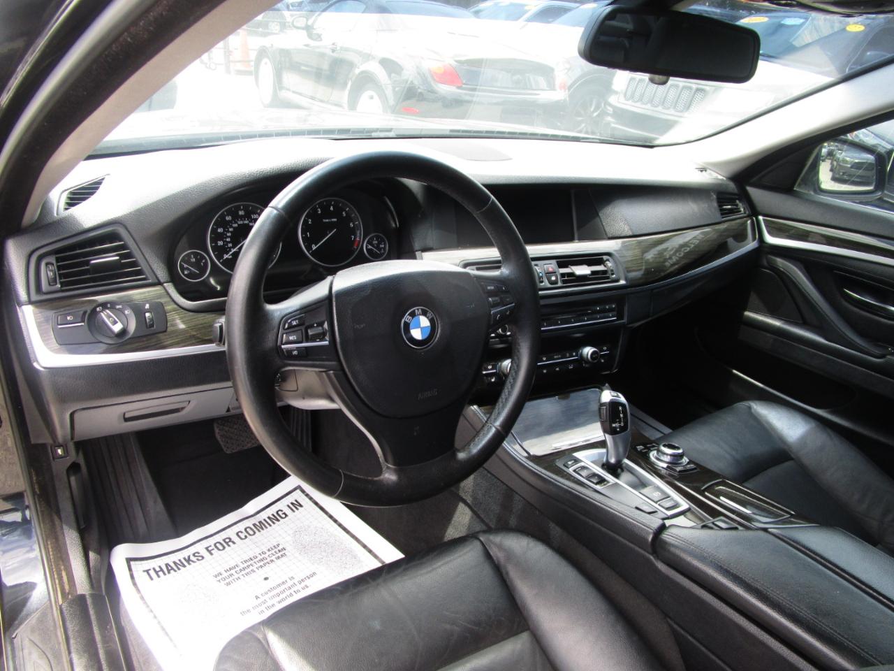BMW 5-Series 528i 2013