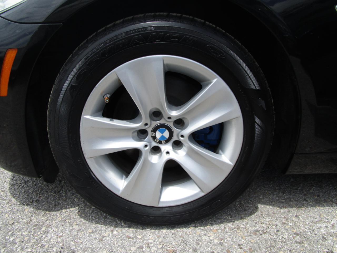 BMW 5-Series 528i 2013