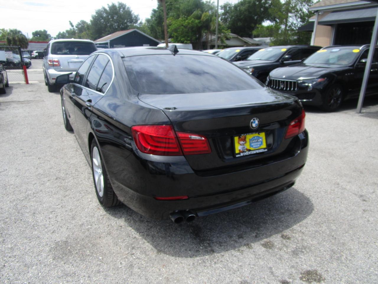 BMW 5-Series 528i 2013