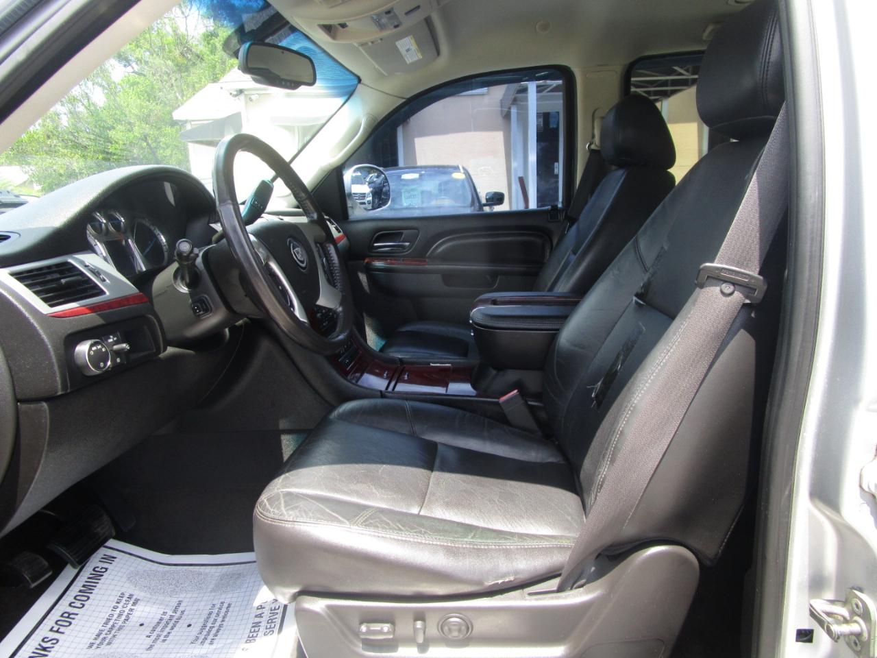 Cadillac Escalade 2WD 2012