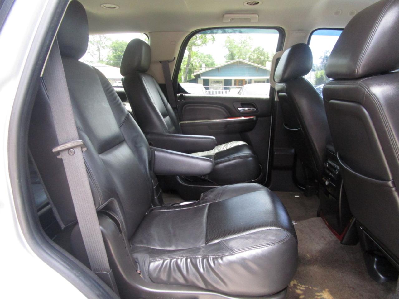 Cadillac Escalade 2WD 2012