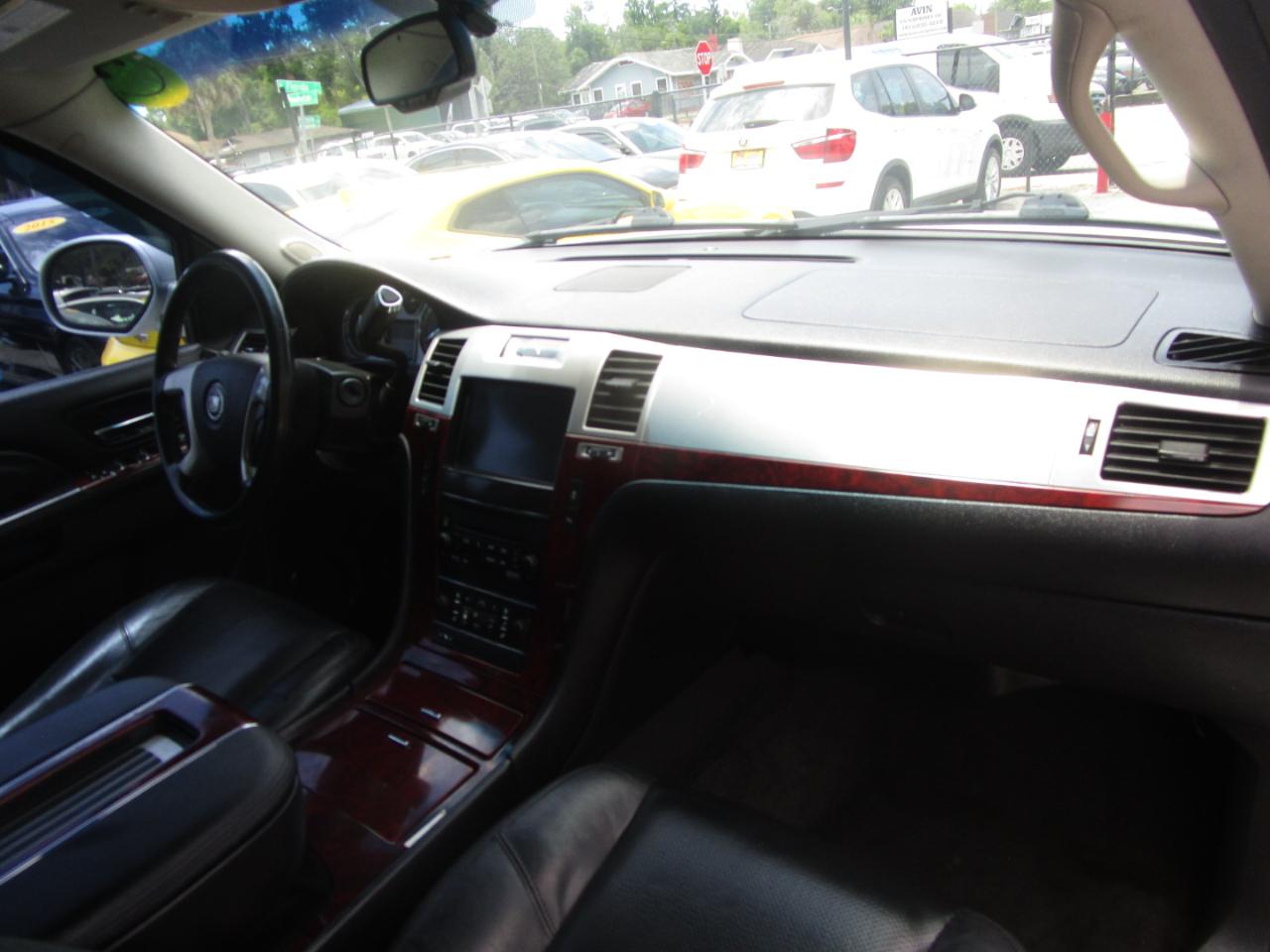 Cadillac Escalade 2WD 2012
