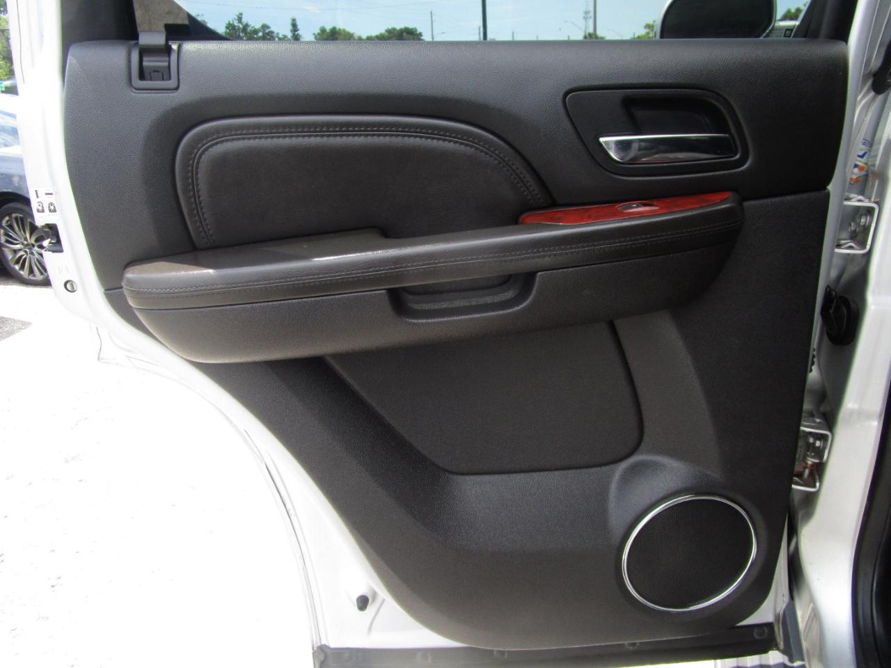 Cadillac Escalade 2WD 2012