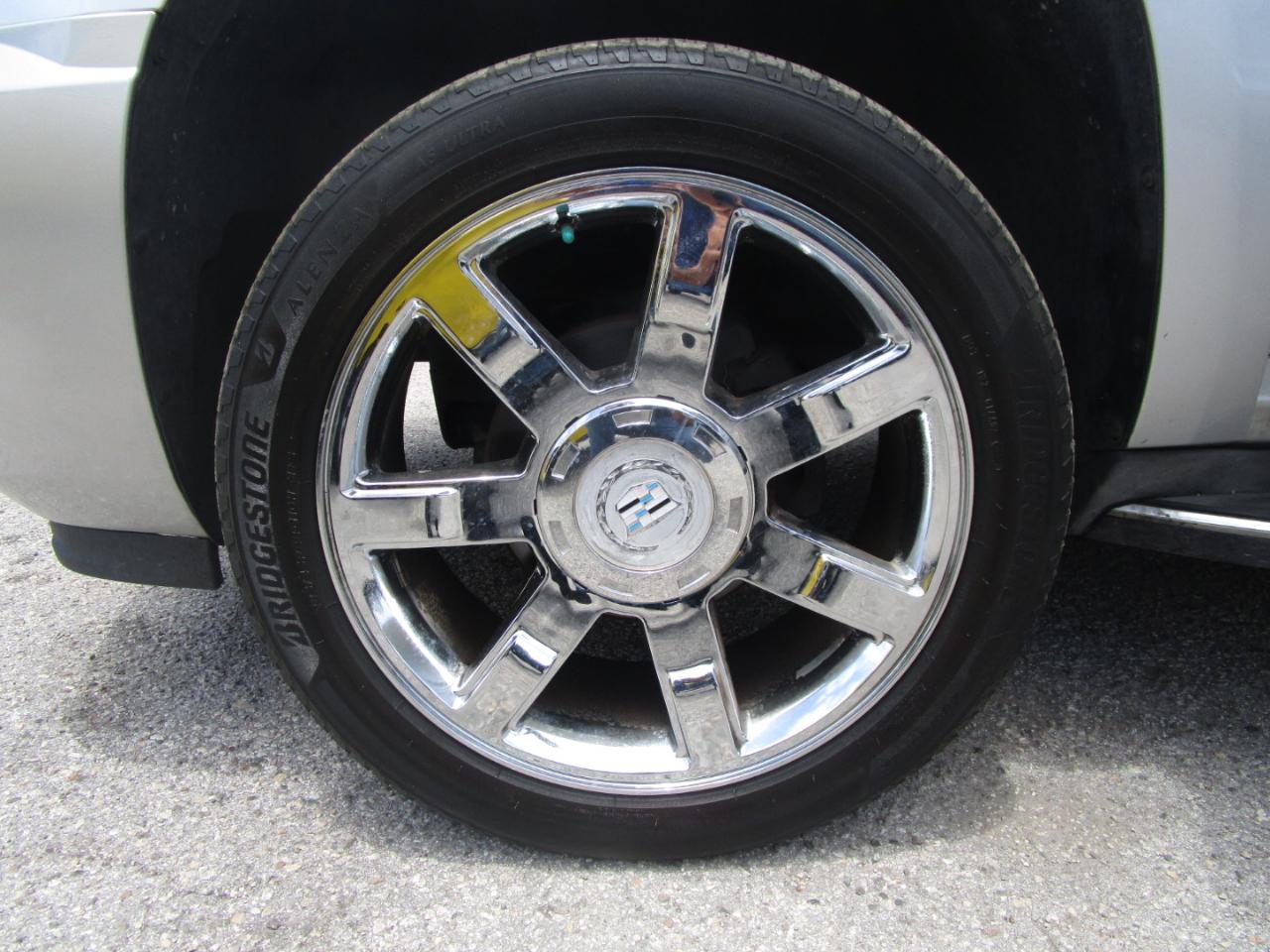 Cadillac Escalade 2WD 2012