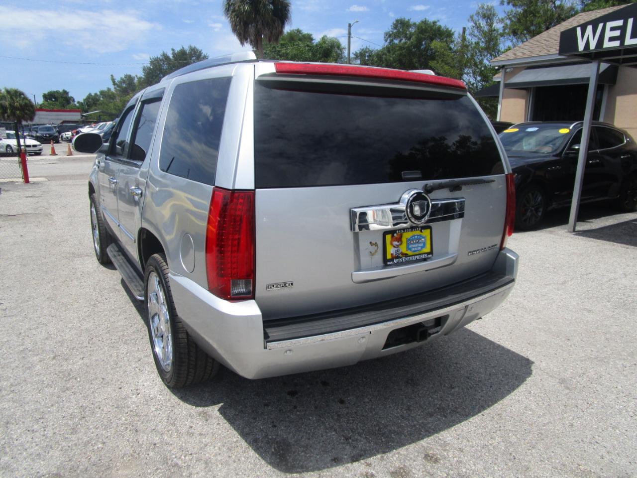 Cadillac Escalade 2WD 2012
