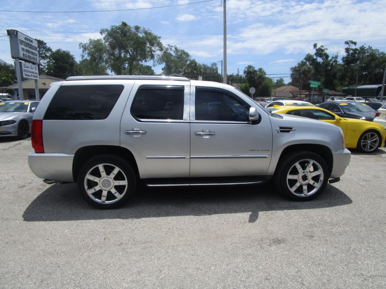 Cadillac Escalade 2WD 2012