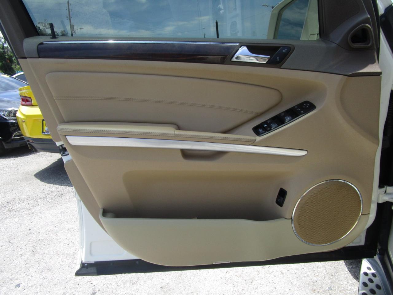 Mercedes-Benz GL-Class GL450 4MATIC 2012