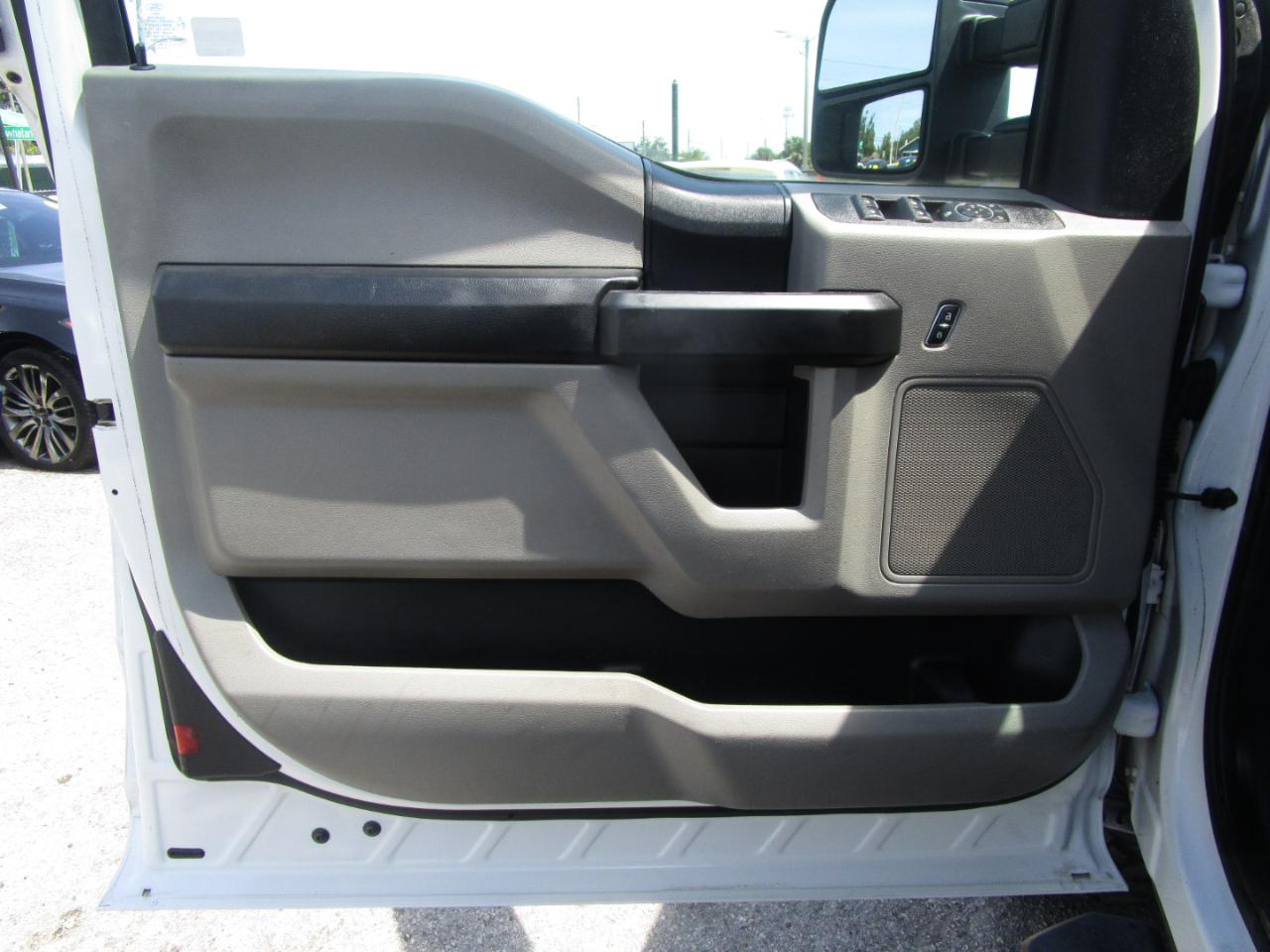 Ford F-250 SD XLT SuperCab Long Bed 4WD 2019