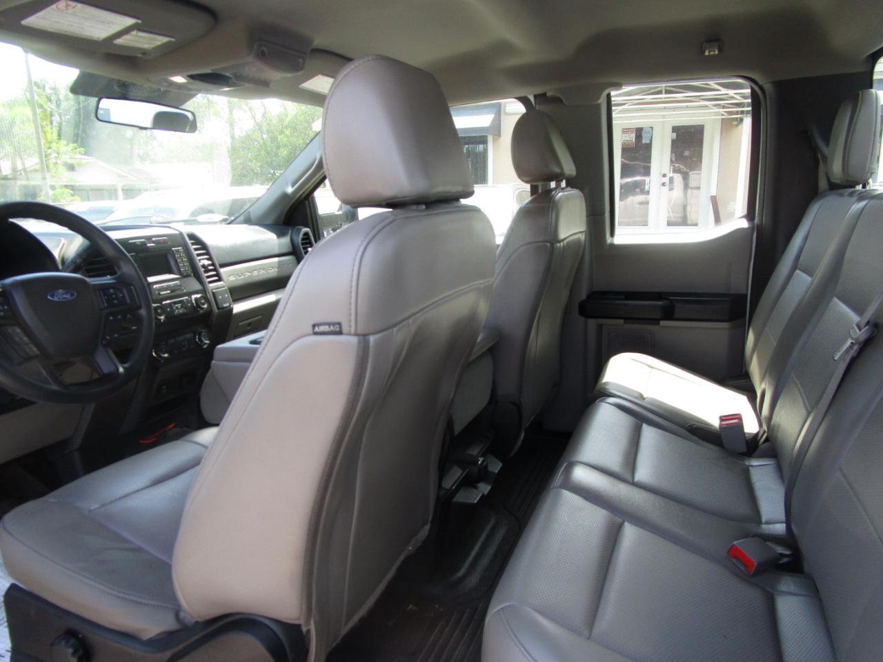 Ford F-250 SD XLT SuperCab Long Bed 4WD 2019