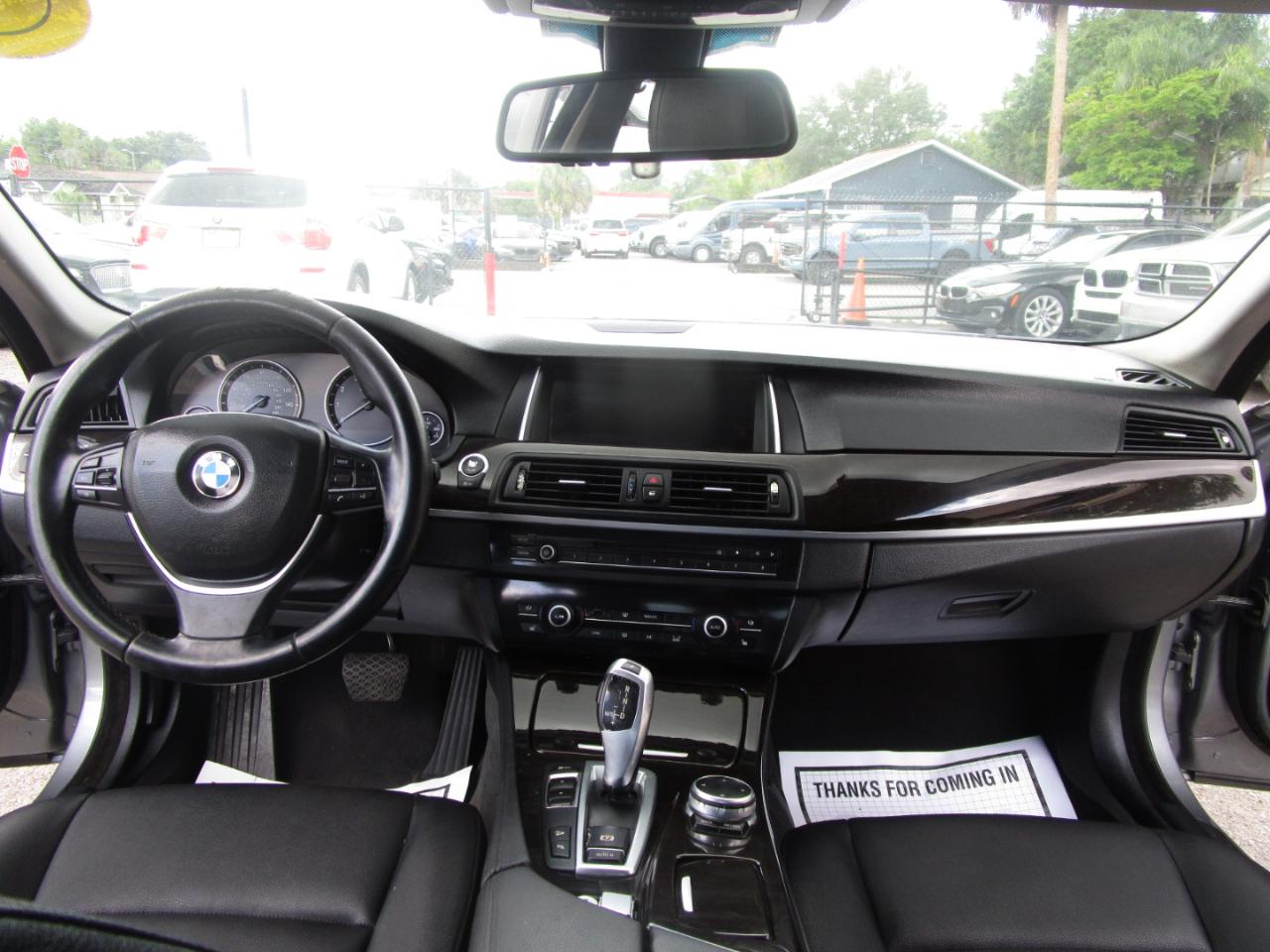 BMW 5-Series 528i xDrive 2015