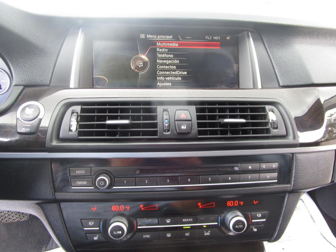 BMW 5-Series 528i xDrive 2015
