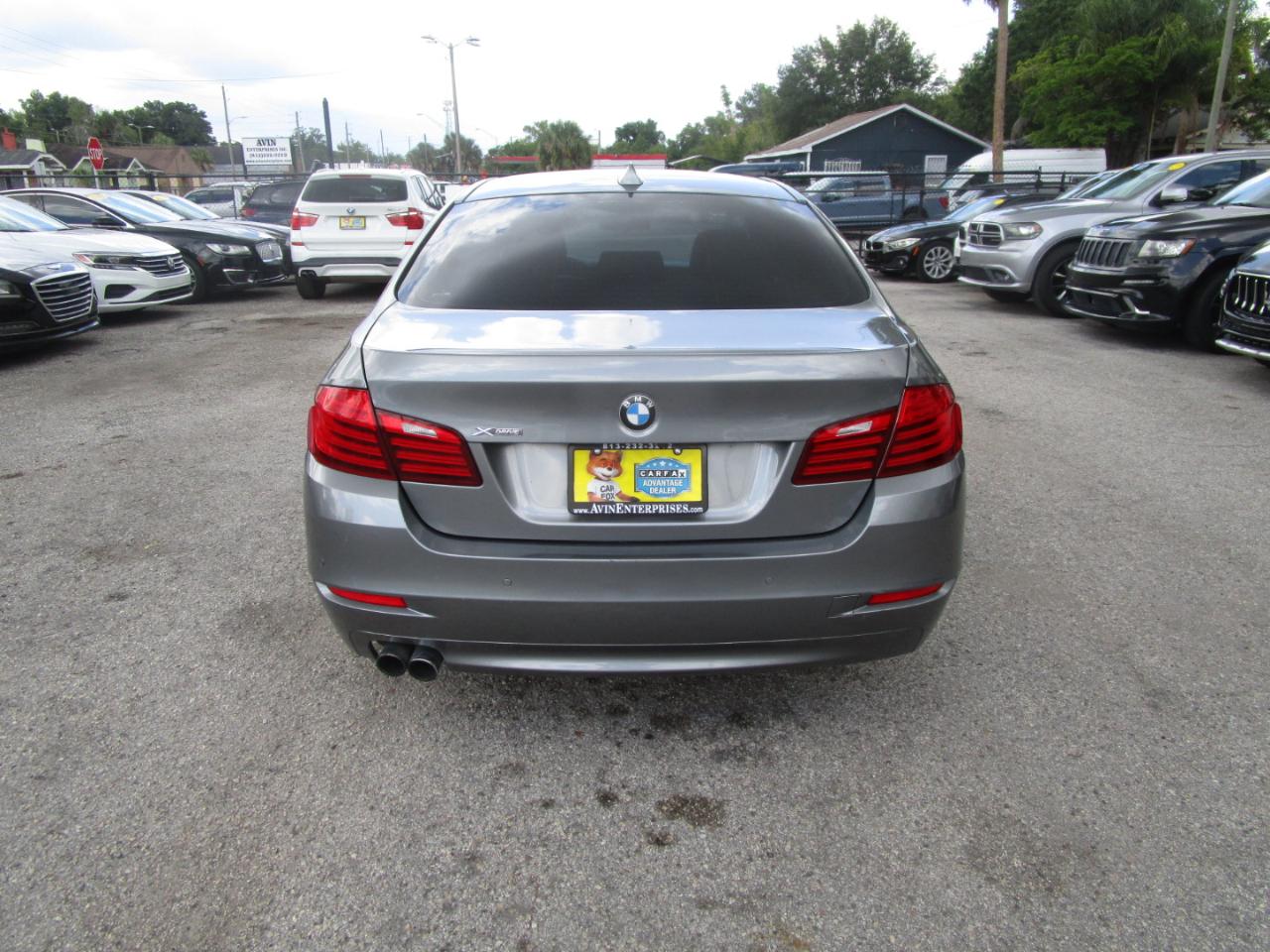BMW 5-Series 528i xDrive 2015