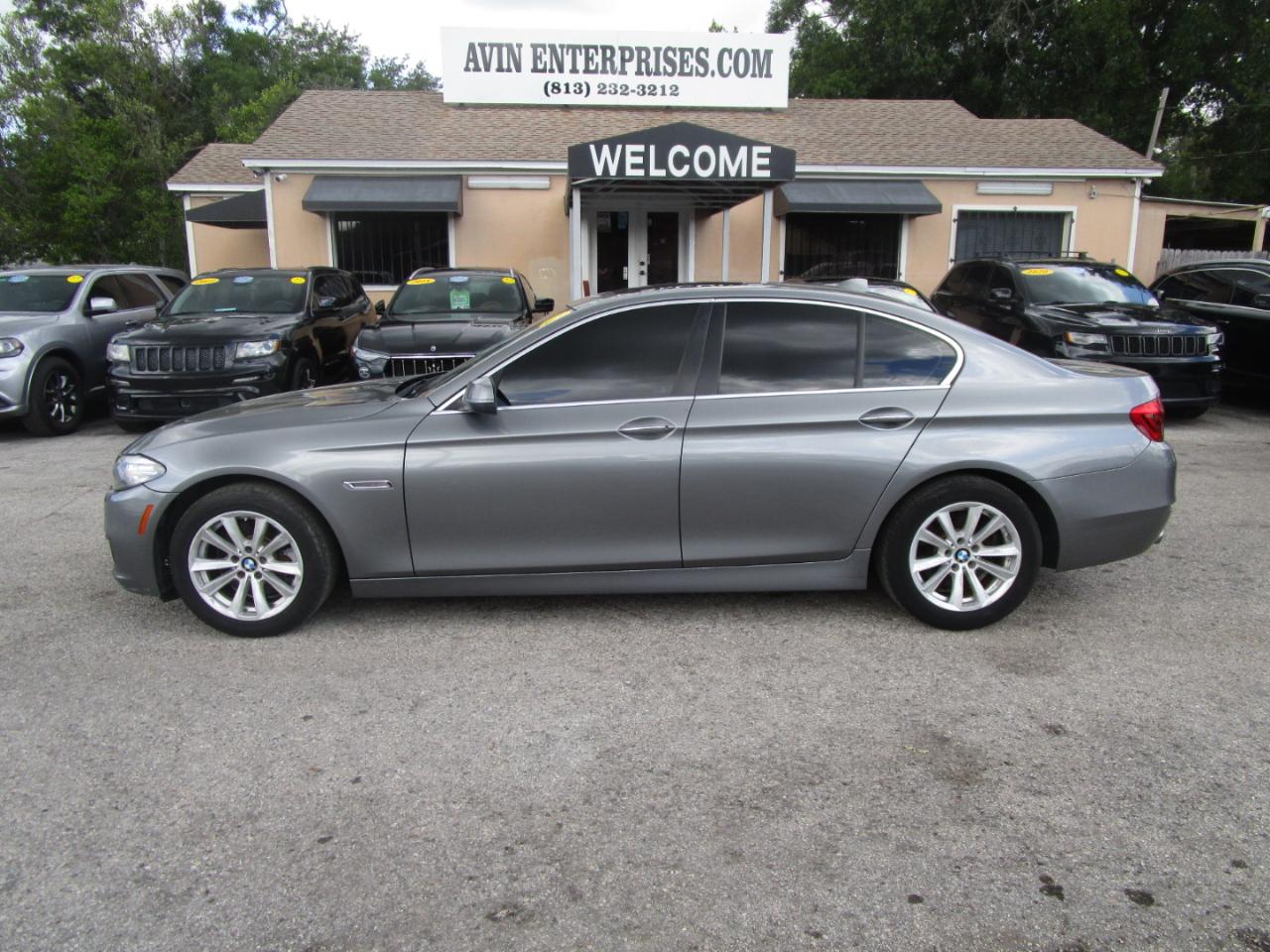 BMW 5-Series 528i xDrive 2015