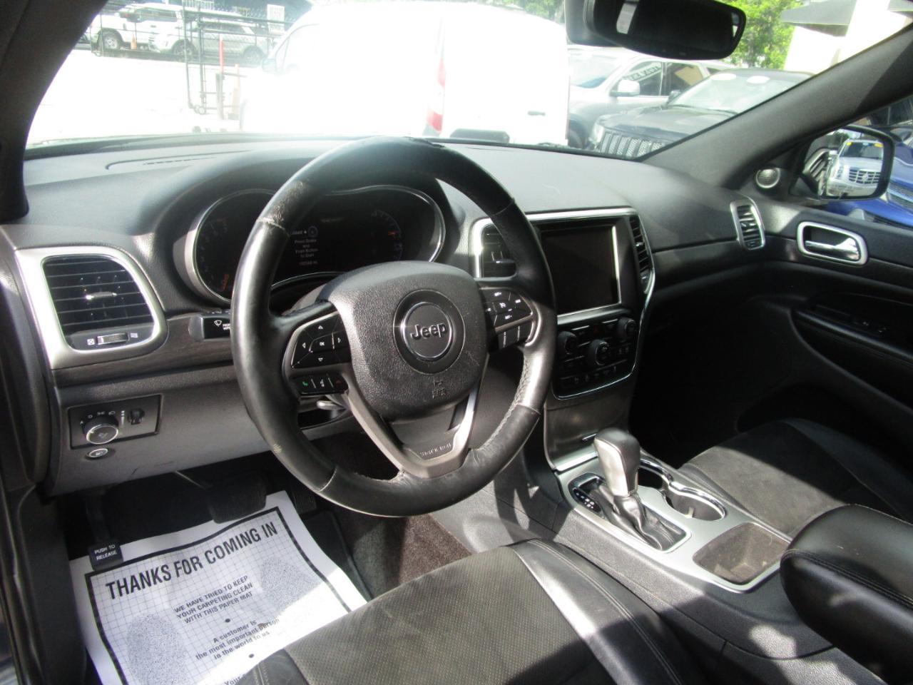 Jeep Grand Cherokee Laredo 2WD 2018