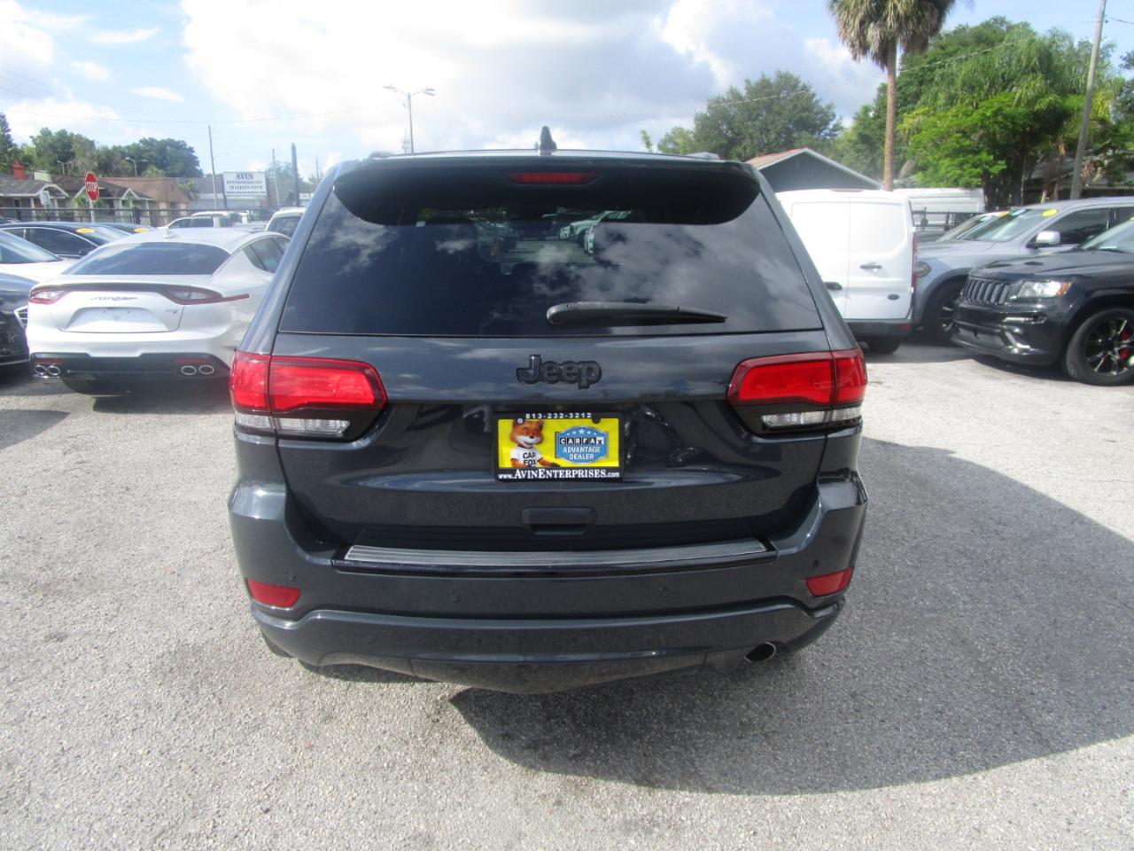 Jeep Grand Cherokee Laredo 2WD 2018