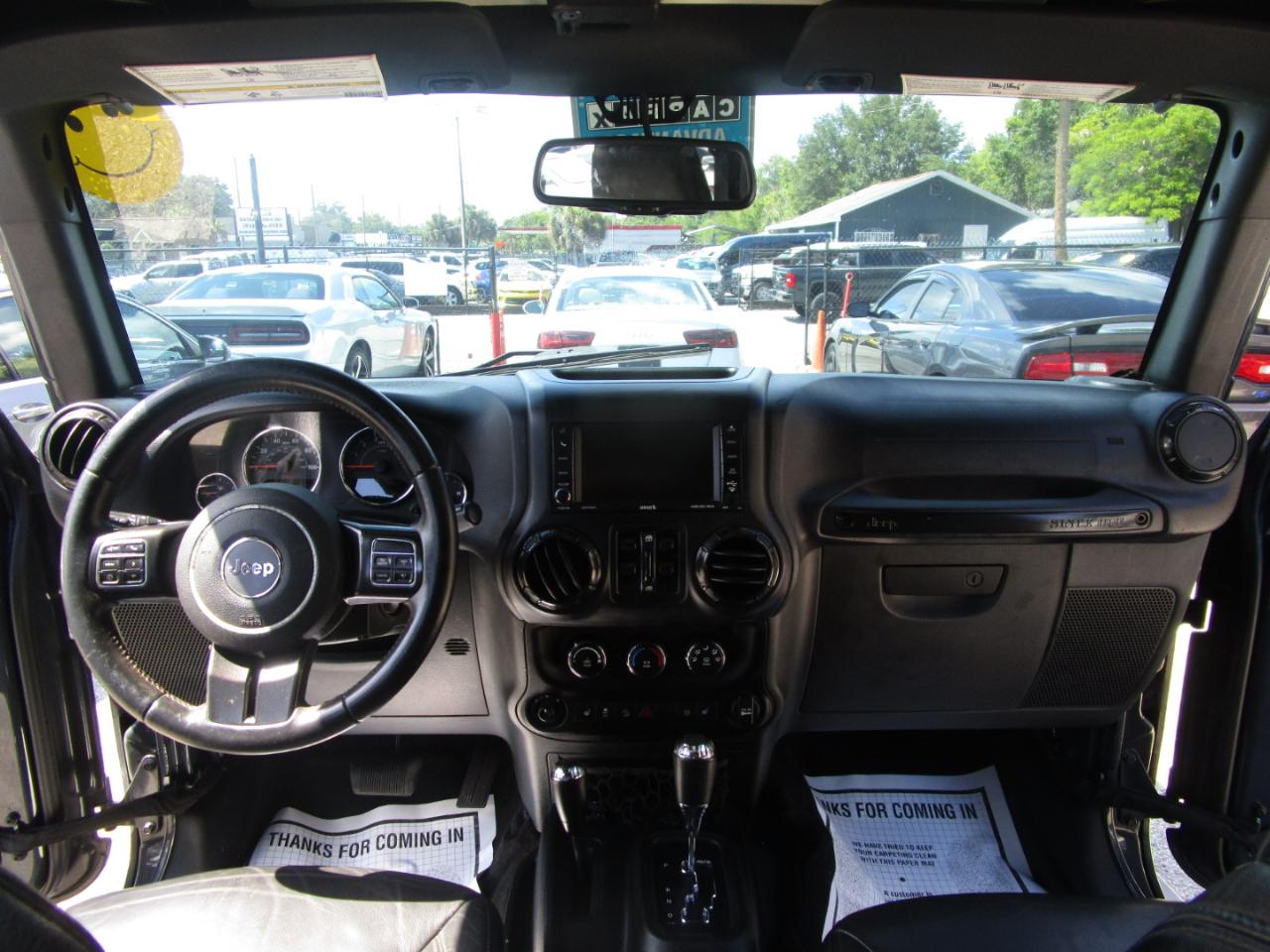 Jeep Wrangler Unlimited Sahara 4WD 2017