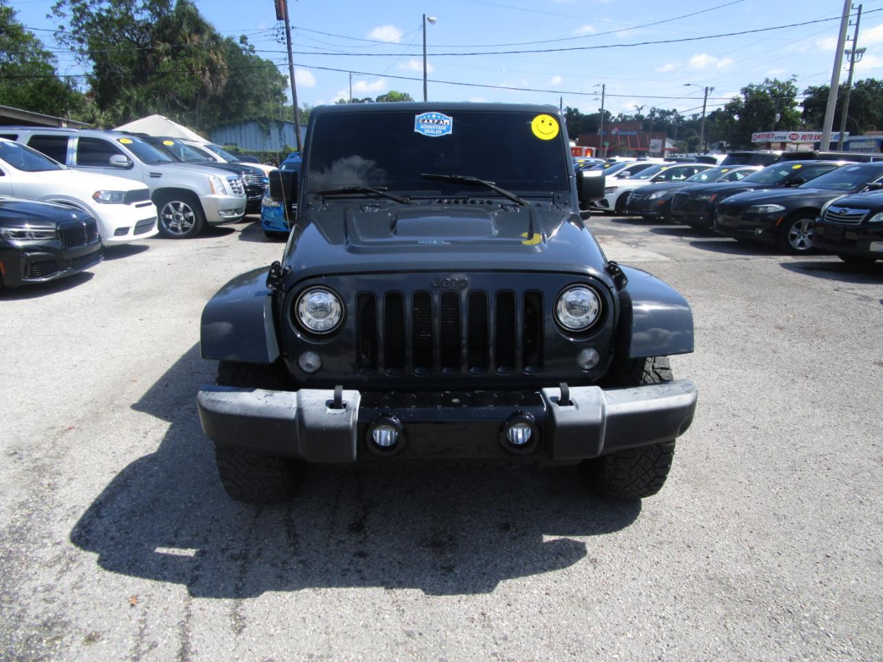 Jeep Wrangler Unlimited Sahara 4WD 2017