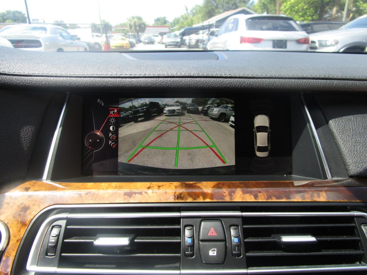 BMW 7-Series 740iL 2014
