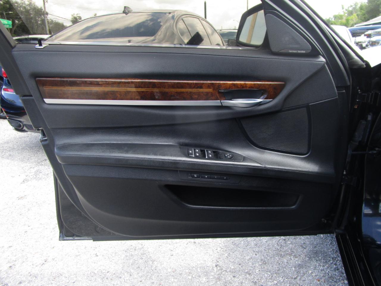 BMW 7-Series 740iL 2014