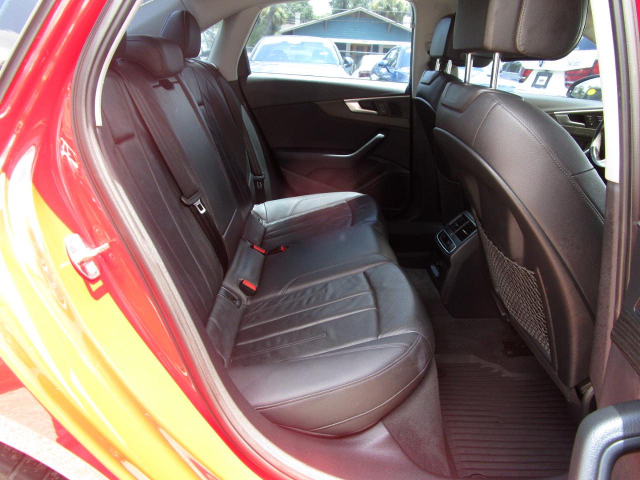 Audi A4 2.0T Premium Plus Sedan 2017