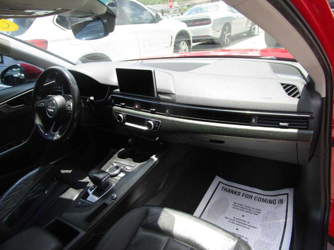 Audi A4 2.0T Premium Plus Sedan 2017