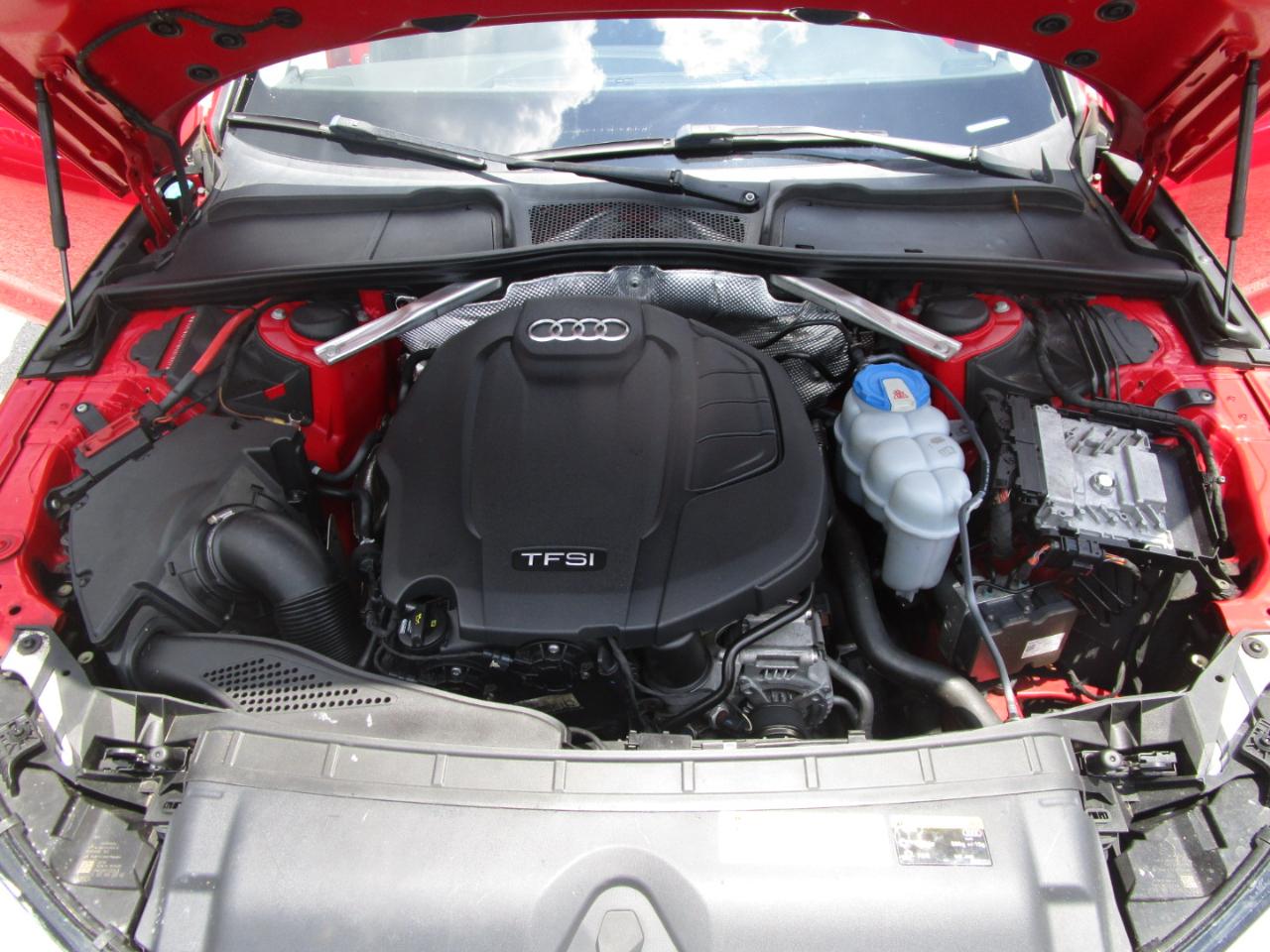 Audi A4 2.0T Premium Plus Sedan 2017