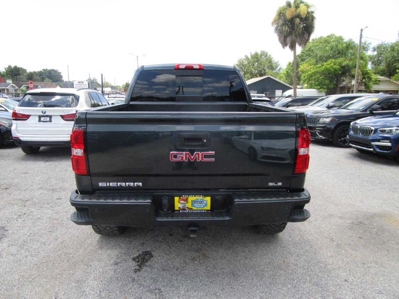 GMC Sierra 1500 SLE Crew Cab Short Box 4WD 2018