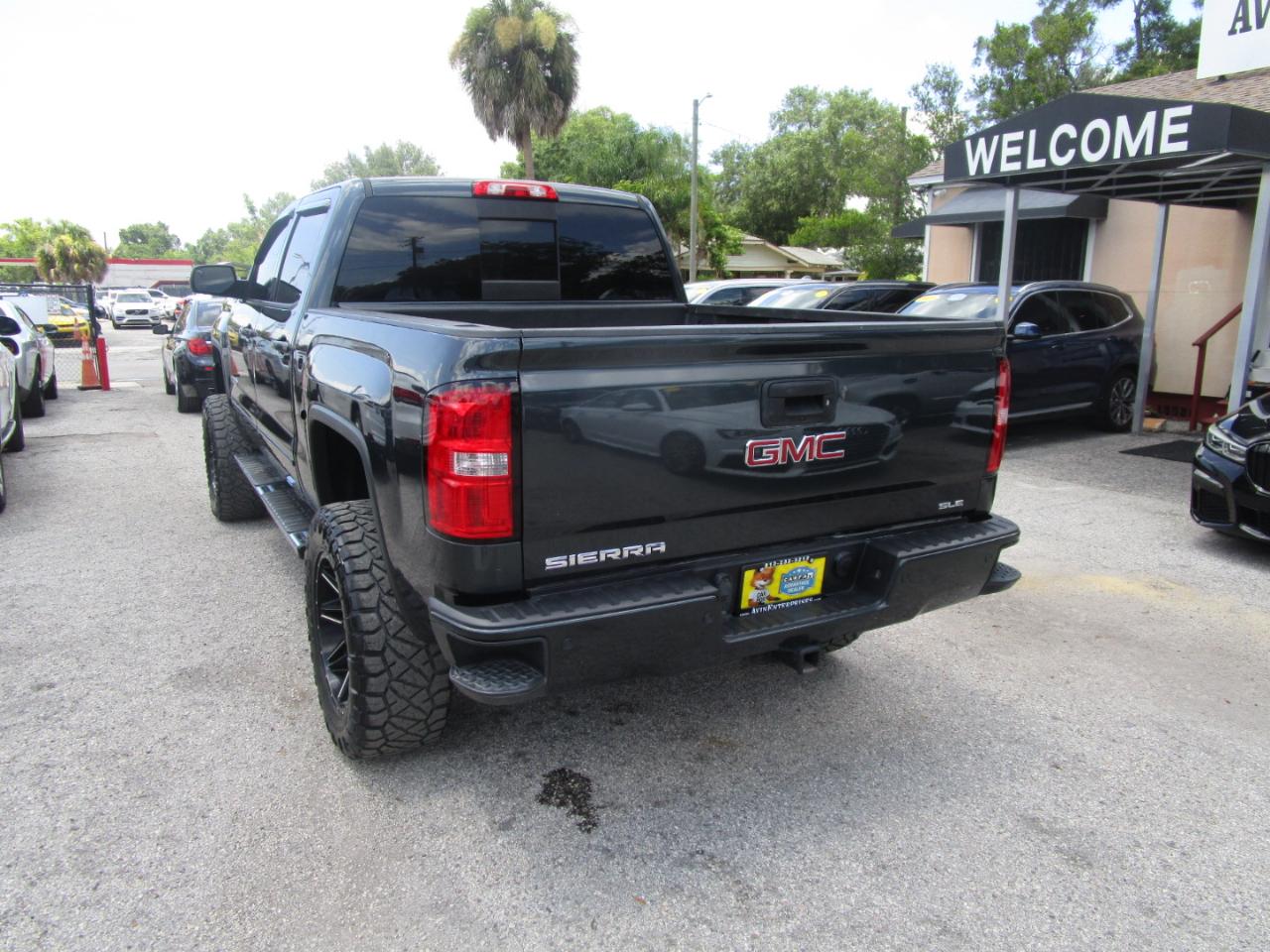 GMC Sierra 1500 SLE Crew Cab Short Box 4WD 2018