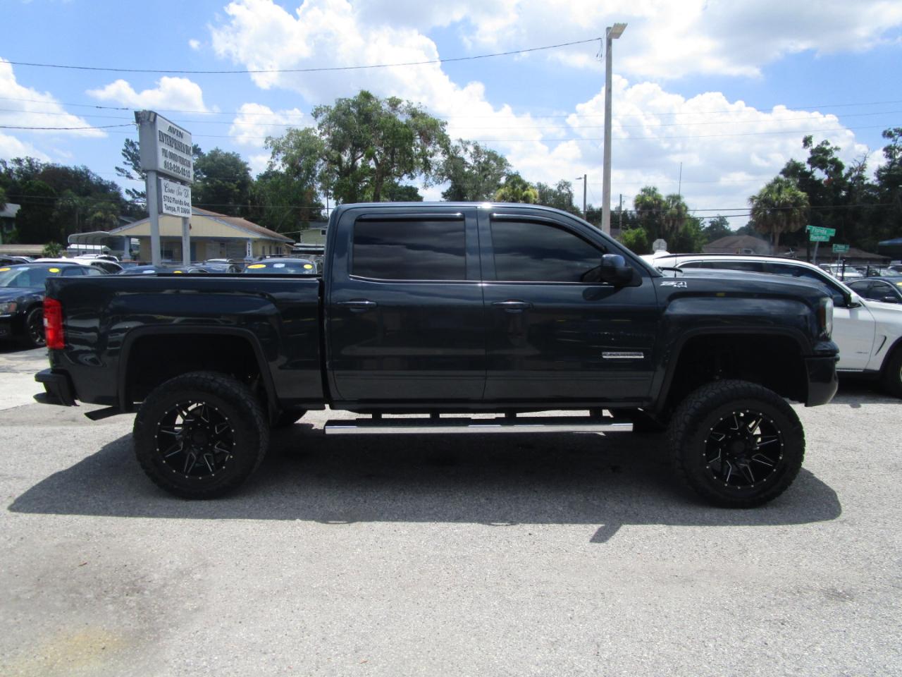 GMC Sierra 1500 SLE Crew Cab Short Box 4WD 2018