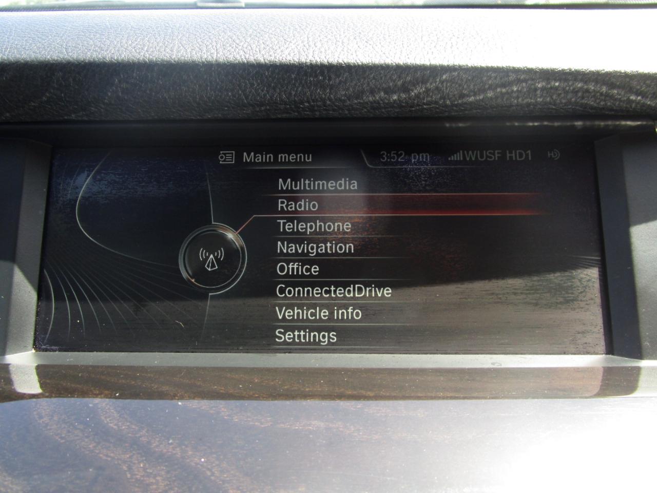 BMW 5-Series Gran Turismo 535i 2014