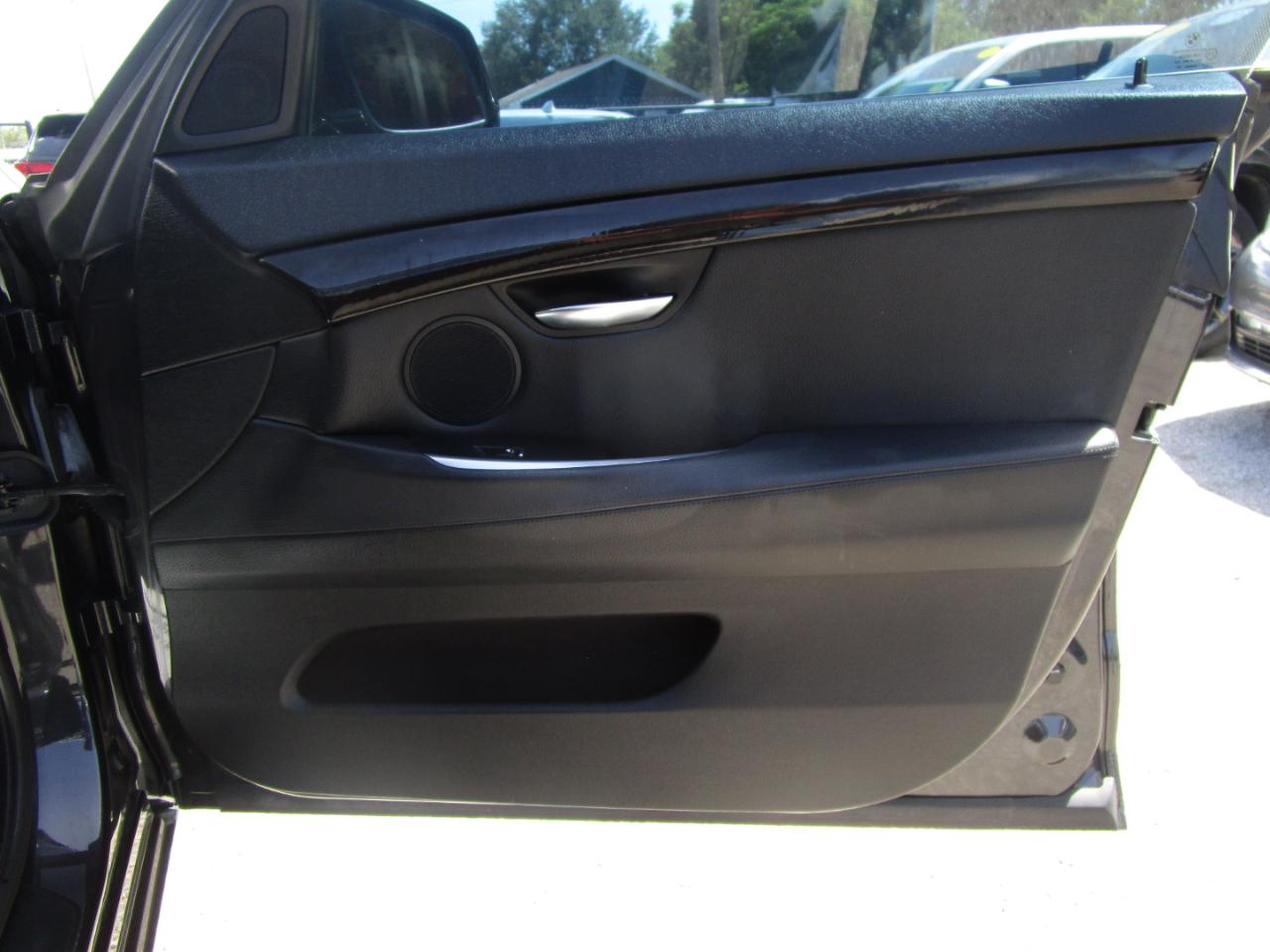BMW 5-Series Gran Turismo 535i 2014