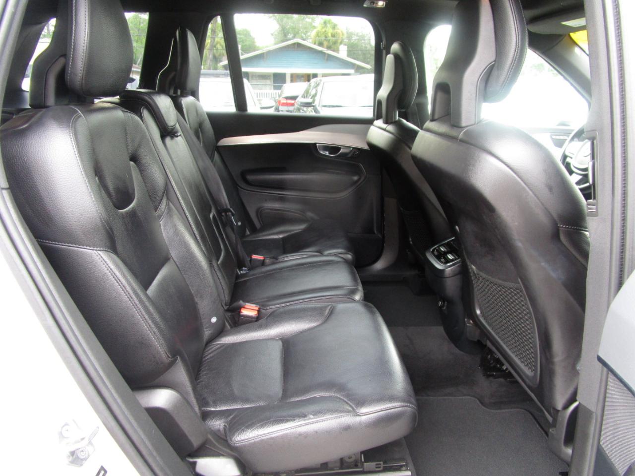 Volvo XC90 T5 Momentum 2018